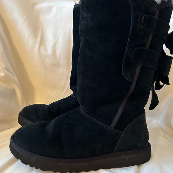 UGG | Allegra Bow II - Picture 2 of 8